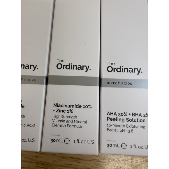 The Ordinary Skincare Bundle: Hyaluronic Acid, Niacinamide Zinc AHA 30% + BHA 2% - Picture 2 of 5